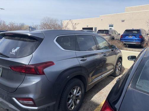 2019 Hyundai SANTA FE SEL 2.4