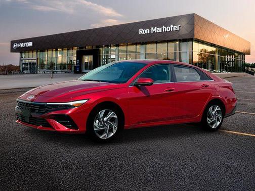 2025 Hyundai ELANTRA Limited