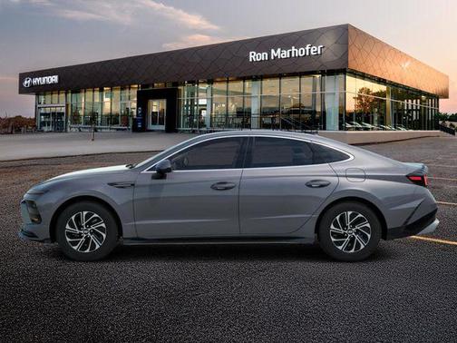 2026 Hyundai SONATA Hybrid Base