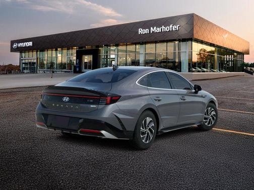 2026 Hyundai SONATA Hybrid Base