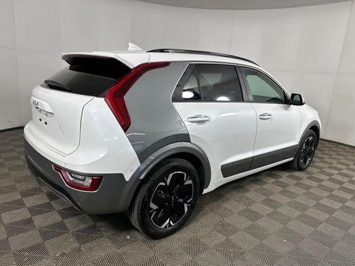 2024 Kia Niro EV Wave