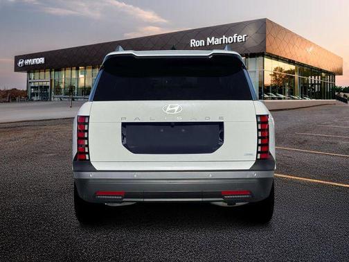 Creamy White Pearl 2026 Hyundai PALISADE SEL 7P