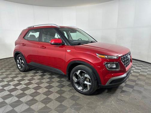 2022 Hyundai VENUE SEL