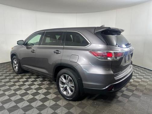 2016 Toyota Highlander LE Plus