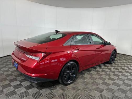 2023 Hyundai ELANTRA HEV Blue