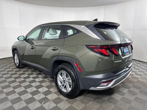 2025 Hyundai TUCSON SE
