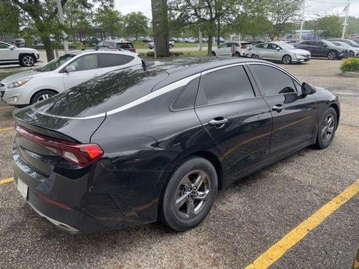 2022 Kia K5 LXS