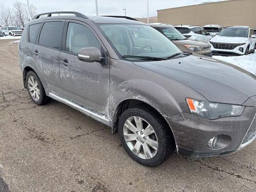 2011 Mitsubishi Outlander SE