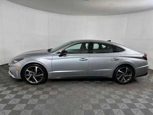 2021 Hyundai SONATA SEL Plus