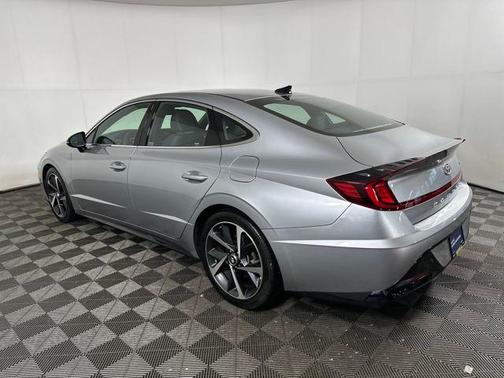 2021 Hyundai SONATA SEL Plus