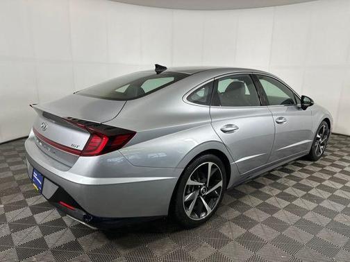 2021 Hyundai SONATA SEL Plus