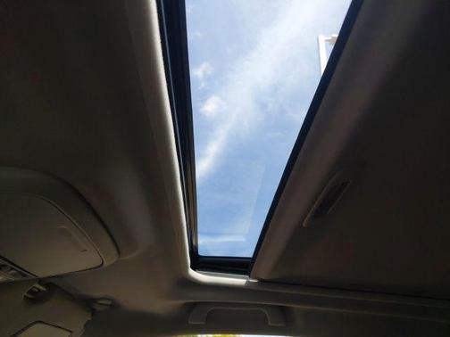 Crystal White Pearl 2023 Subaru Forester Premium