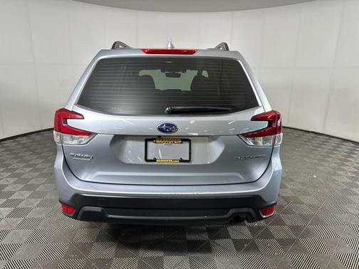 2019 Subaru Forester Base
