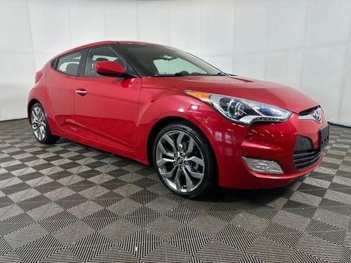 2015 Hyundai Veloster RE:FLEX w/Black