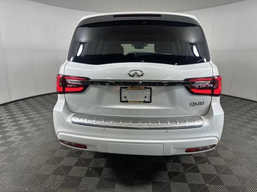 2022 INFINITI QX80 PREMIUM SELECT