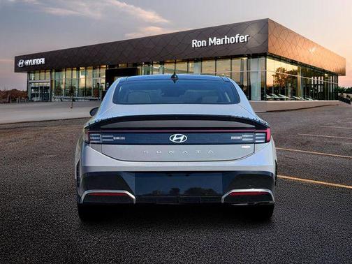 2026 Hyundai SONATA Hybrid SE