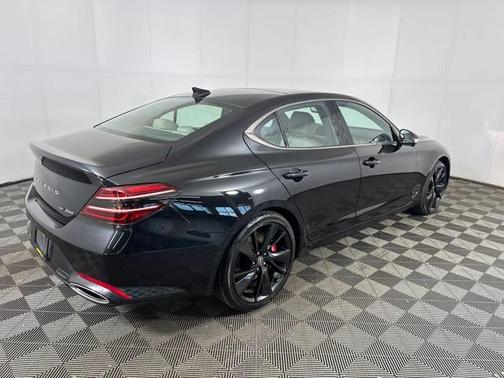 2023 Genesis G70 3.3T