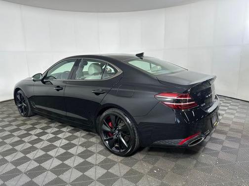 2023 Genesis G70 3.3T