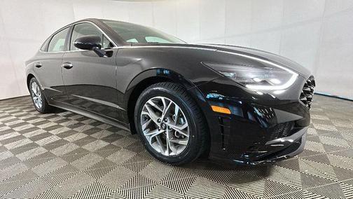 Onyx Black 2023 Hyundai SONATA SEL