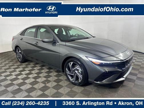 2025 Hyundai ELANTRA SEL