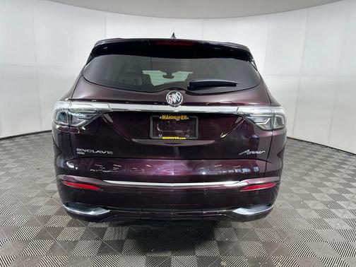 2022 Buick Enclave AWD Avenir