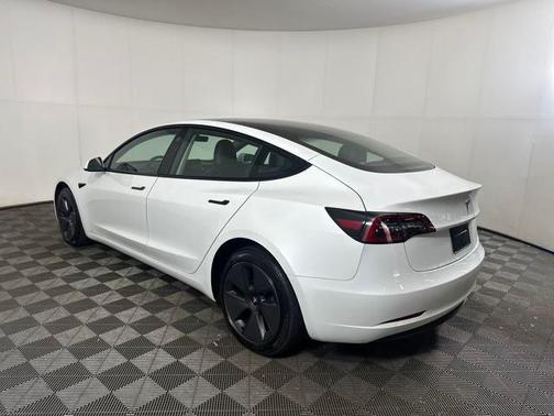 2023 Tesla Model 3 Standard Range