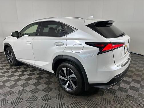 2021 Lexus NX 300 Luxury