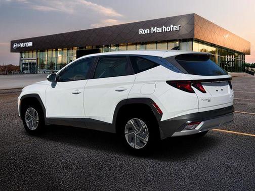 2026 Hyundai TUCSON Hybrid Blue SE