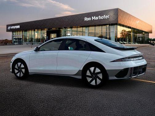 2025 Hyundai IONIQ 6 SE