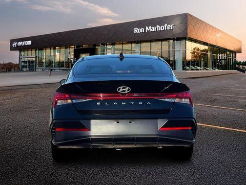 Abyss Black 2026 Hyundai ELANTRA Sport