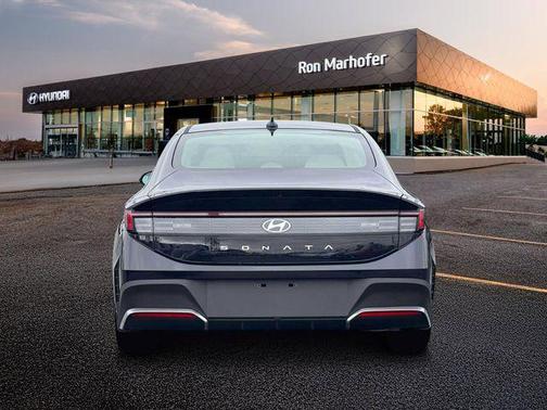 Carbon Blue 2026 Hyundai SONATA SE