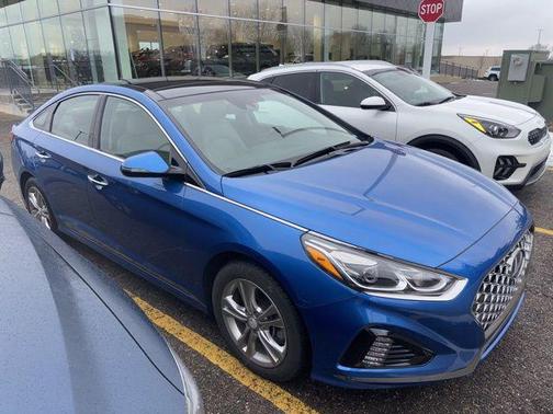 2019 Hyundai SONATA Limited