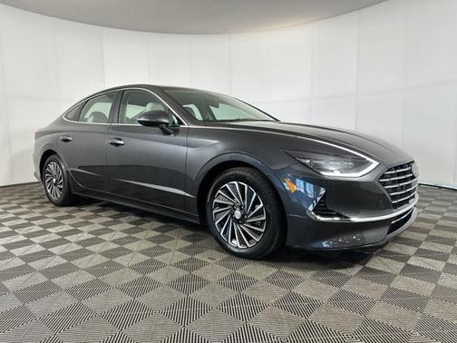 2023 Hyundai SONATA Hybrid SE