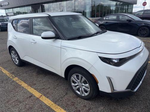 2023 Kia Soul LX