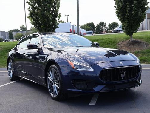 2022 Maserati Quattroporte Modena Q4