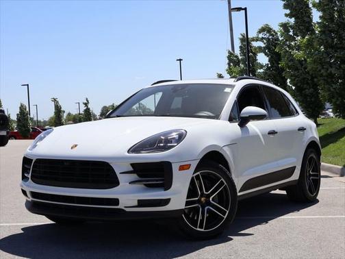 2021 Porsche Macan Base