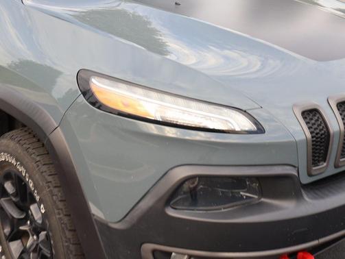 2014 Jeep Cherokee Trailhawk