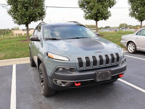 2014 Jeep Cherokee Trailhawk
