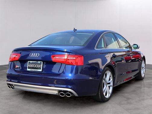 2013 Audi S6 4.0T Prestige