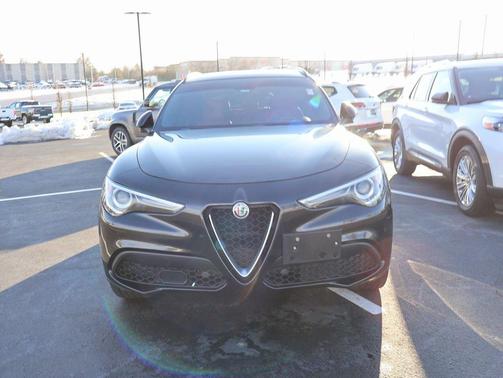 2018 Alfa Romeo Stelvio Ti Sport