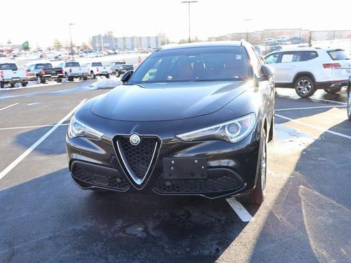 2018 Alfa Romeo Stelvio Ti Sport