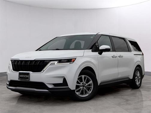 2022 Kia Carnival LXS