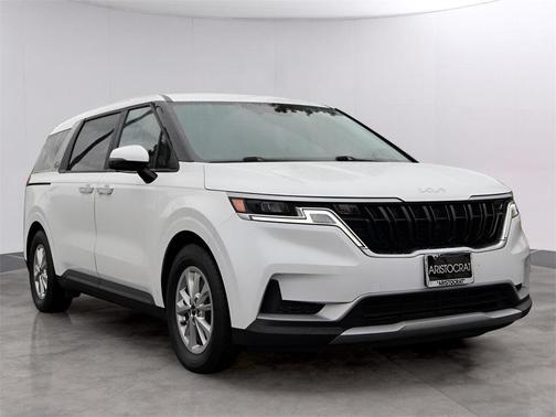 2022 Kia Carnival LXS