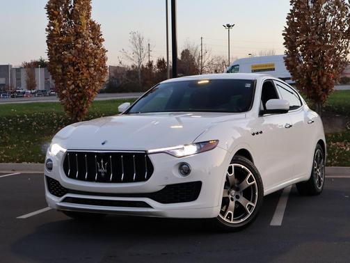 2019 Maserati Levante Base