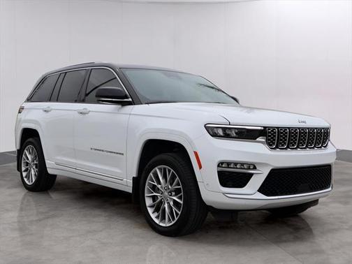 2022 Jeep Grand Cherokee 4xe Summit