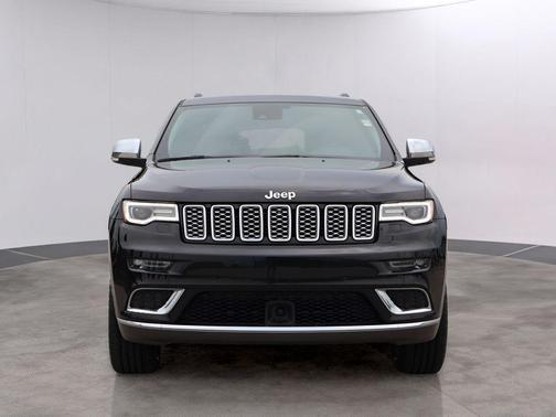 Diamond Black Crystal Pearlcoat 2018 Jeep Grand Cherokee Summit