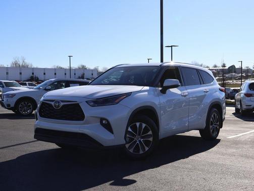 2021 Toyota Highlander XLE