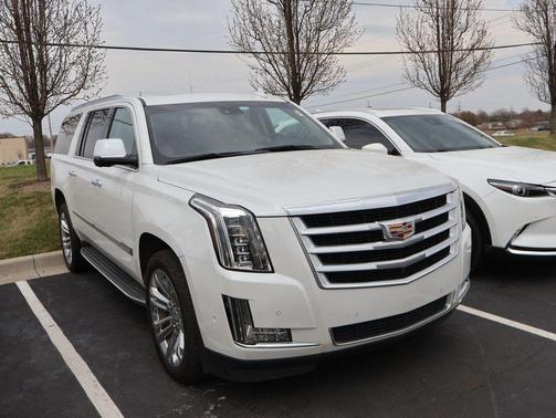 Crystal White Tricoat 2020 Cadillac Escalade ESV Luxury