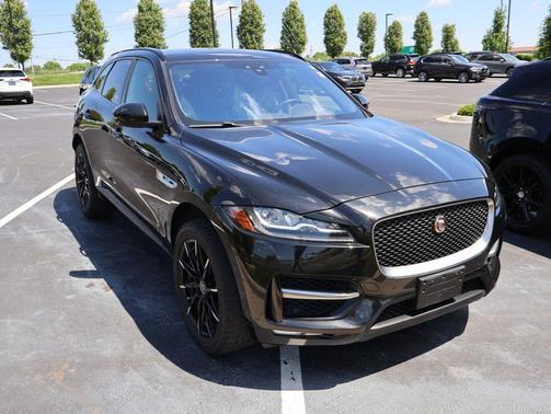 Santorini Black Metallic 2019 Jaguar F-PACE 30t R-Sport