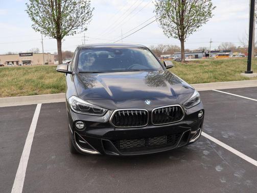 Black Sapphire Metallic 2019 BMW X2 M35i